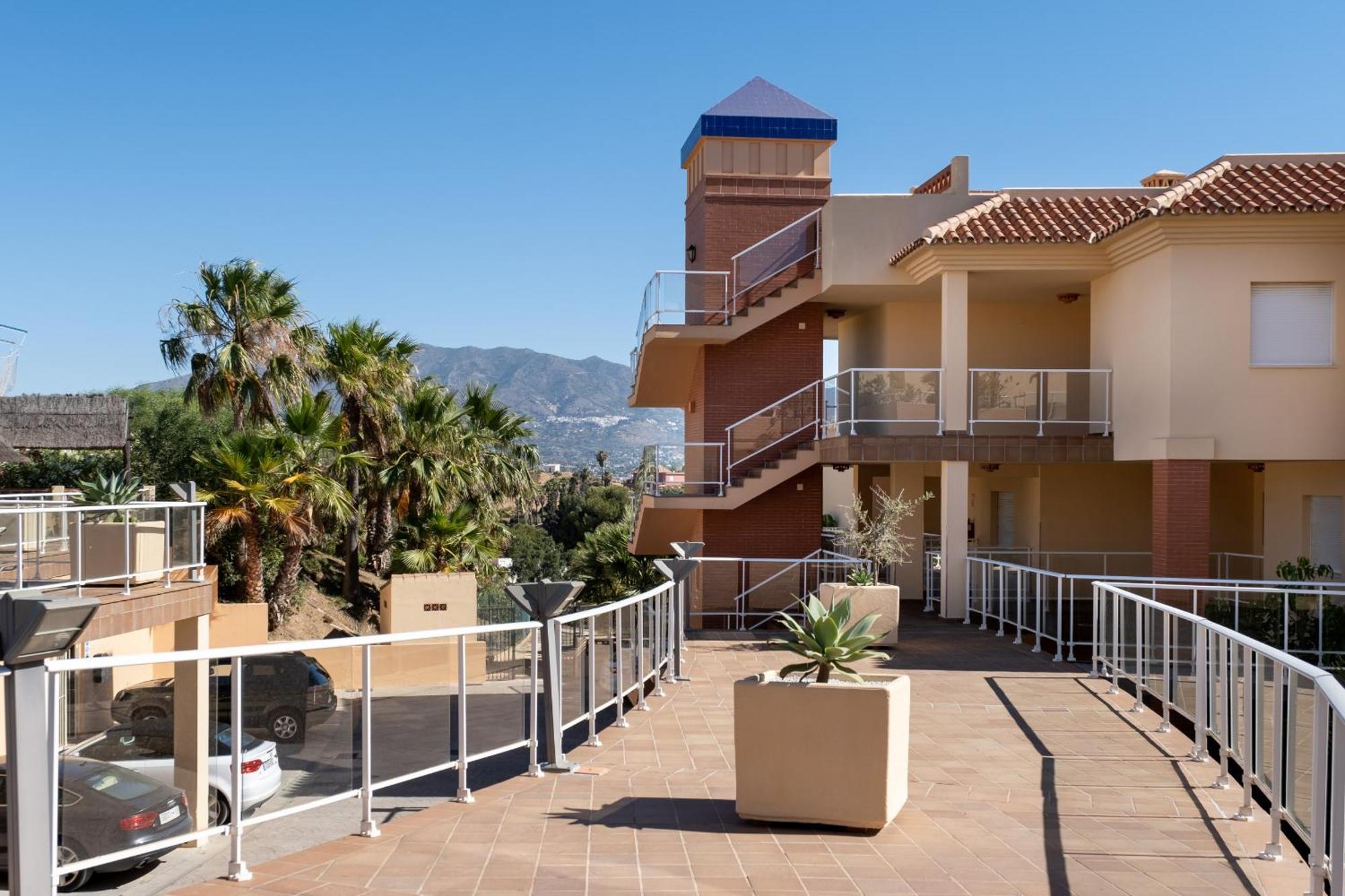 Malibu Mansions By The Beach By Alfresco Stays El Faro ภายนอก รูปภาพ